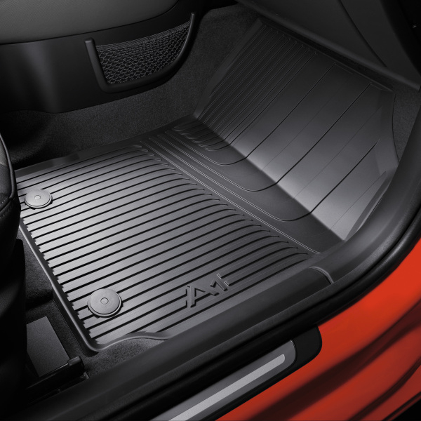 Original Audi A1 8X Fu&szlig;matten Gummifu&szlig;matten Allwettermatten vorne und hinten